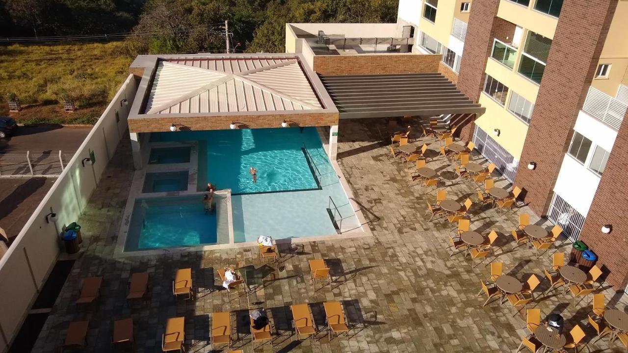 Aparthotel Piazza Com Acesso Ao Clube Diroma à Caldas Novas Extérieur photo