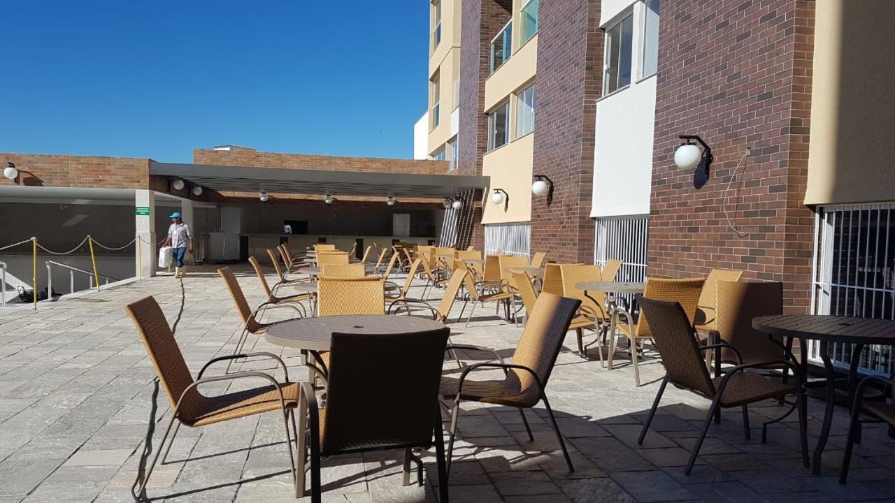 Aparthotel Piazza Com Acesso Ao Clube Diroma à Caldas Novas Extérieur photo